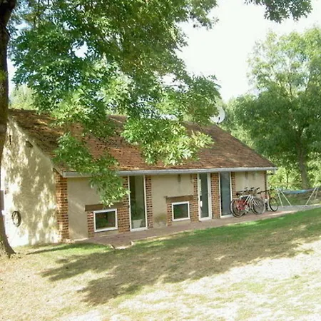 Holiday home Renove Avec Jardin, Terrasse, Cheminee Et Wifi - Animaux Acceptes - Fr-1-489-22