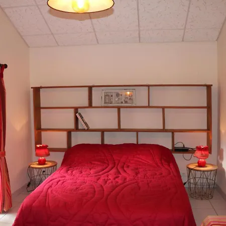 Renove Avec Jardin, Terrasse, Cheminee Et Wifi - Animaux Acceptes - Fr-1-489-22 *
